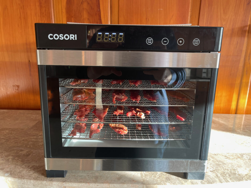 Cosori dehydrator for making beef jerky, showing how much mass is lost when making beef jerky